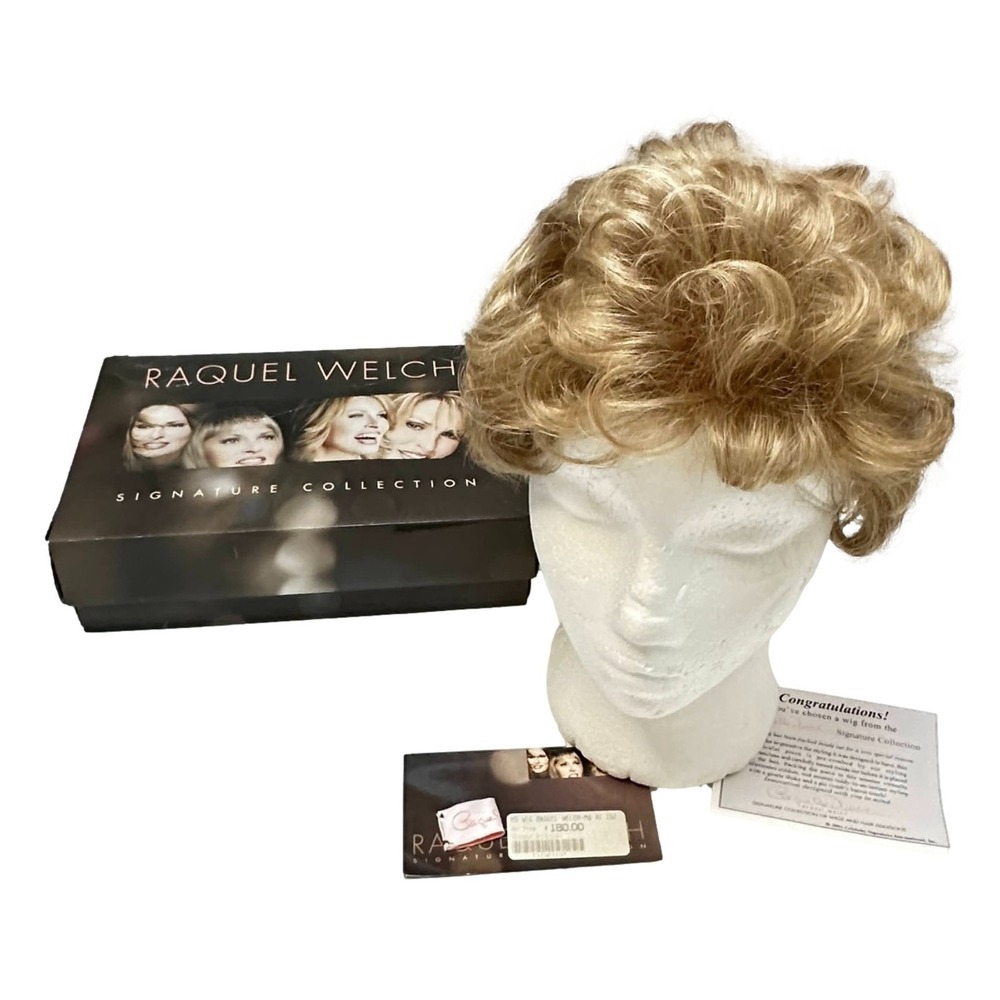 Raquel Welsh Signature Wig R14 88H Short Hair‎ Golden Standard Size